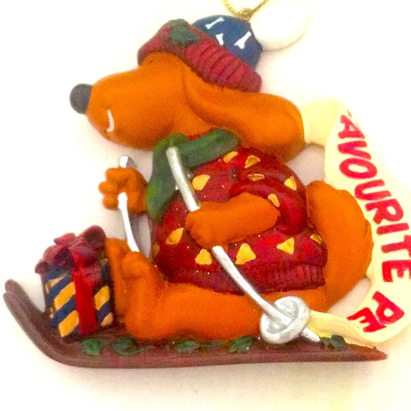 Favorite Pet Sleigh Dog Christmas Ornament Polystone Resin - Picture 9 of 11